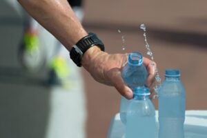 Hoe hydrateer je als hardloper voor en na een lange run?